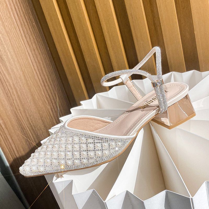 Baotou Sandaler Med Tyk Hæl Til Kvinder 2023 Sommer Ny Stil Mellemhæl Spidse Rhinestone Flade Sko