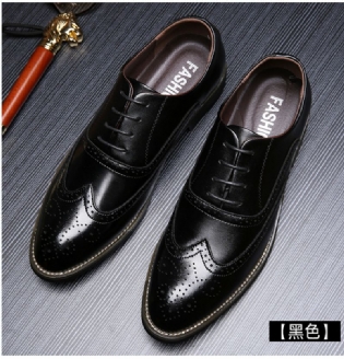 Efterår Brogue Sko Udskårne Herresko Formelle Mænd Business Casual Mænds Sko Forår Bryllup Sko