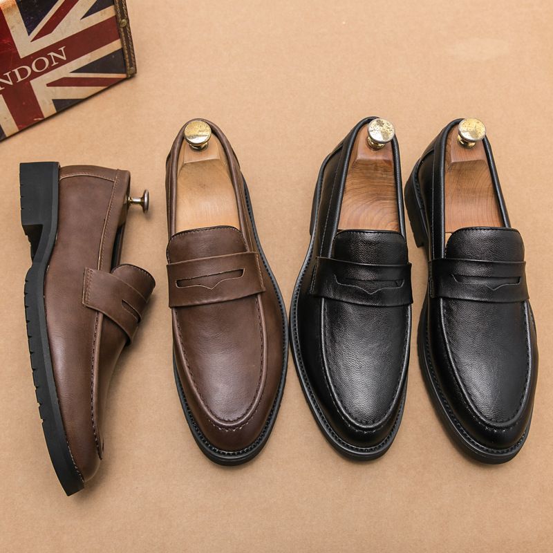 Kjolesko Herre 2023 Forår Og Efterår Nye Slip-on Retro Sætfods Rundtåede Loafers Afslappede Herresko