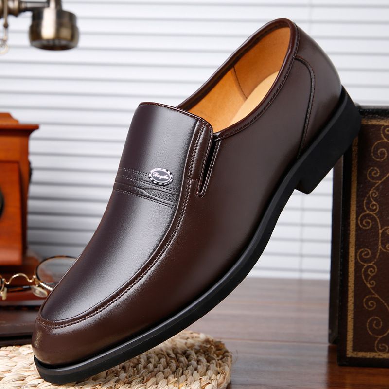 2023 Dress Shoes Mænds Business Åndbare Hule Sandaler Casual