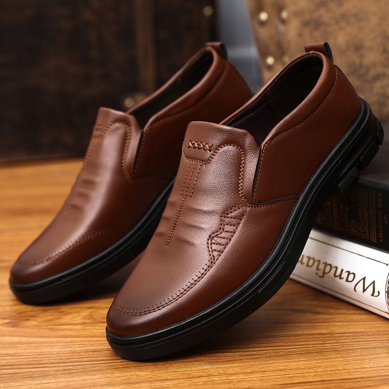 2023 Forår Nye Mænds Casual Dress Sko Senesål Komfortabel Åndbar Slip-on Sko Ensfarvet Herresko