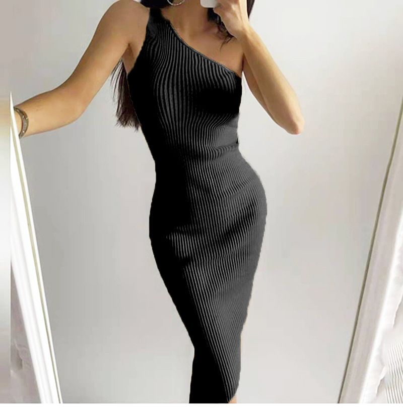Modeskrå Skuldre Ensfarvet Elastisk Slim Fit Hip Strikkjole