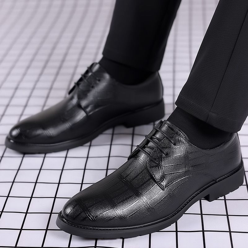 Nye Læder Herresko Blød Sål Business Casual Ungdomskjole Sko Snøre Trendy Sko Prægede Dating Køresko
