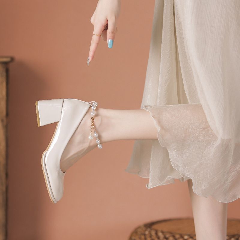 Pearl Flat Shoes Kvinder 2023 Efterår Ny Elegant Temperament Lavvandet Mund Tykke Hæle Høje