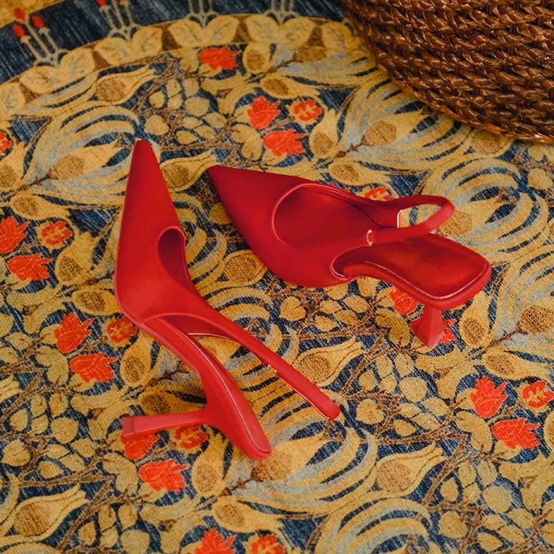 Stiletto Flade Sko Kvinders 2023 Nye Spidse Temperament Banket Bryllup Muller Sandaler